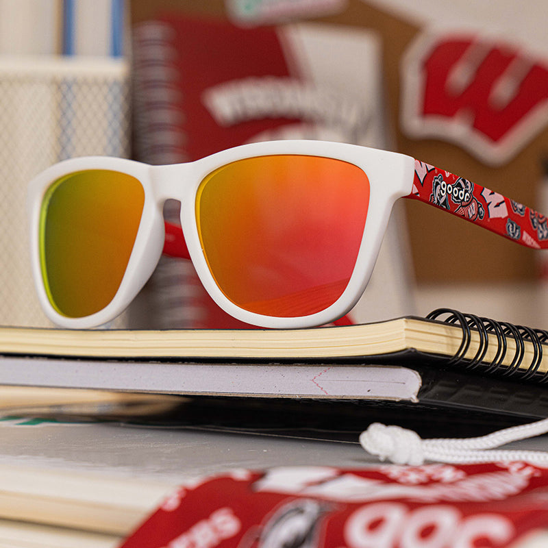 "Bucky Vision" Wisconsin Collegiate OG Polarized Sunglasses - goodr