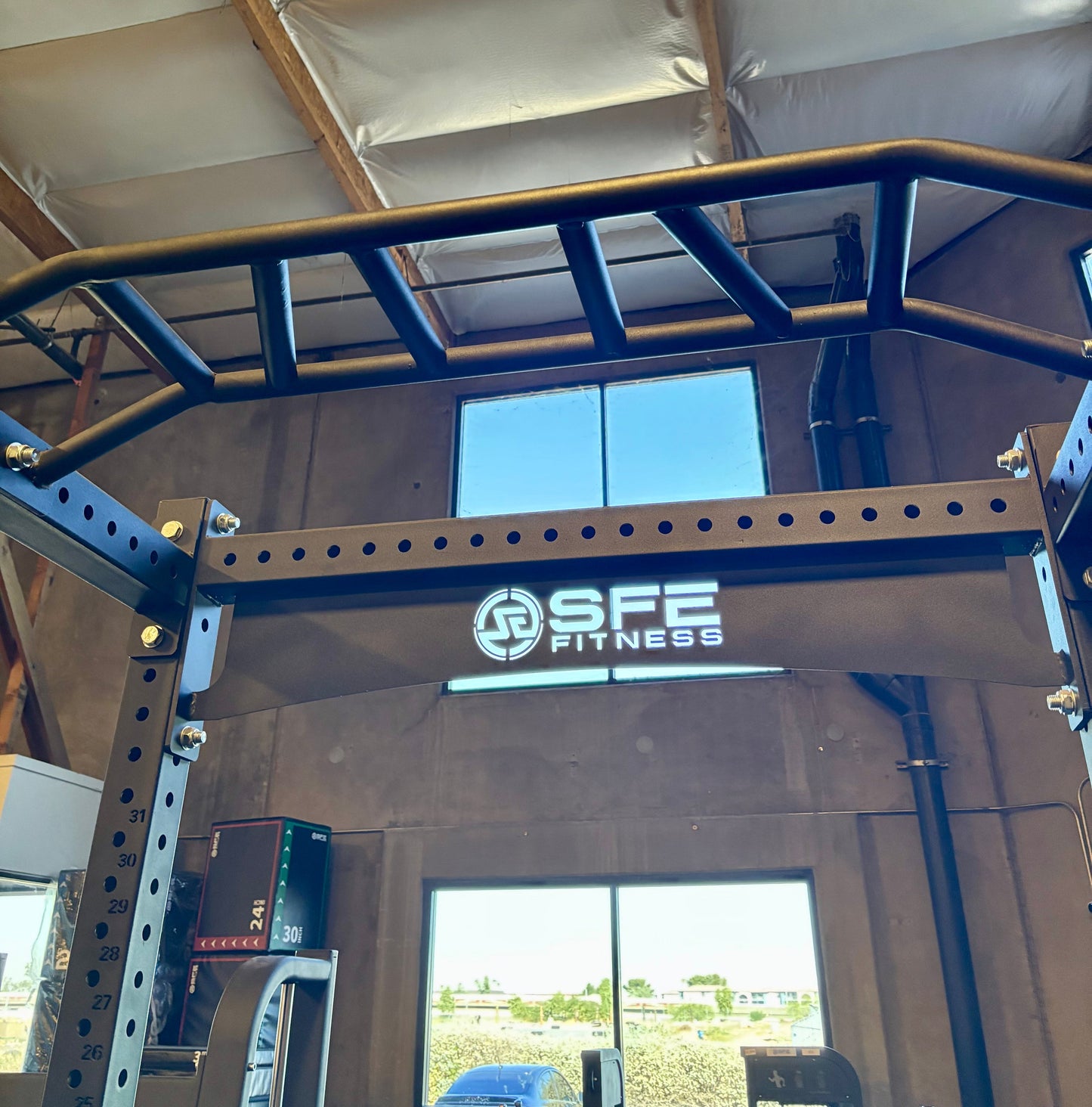 Commercial Squat Rack w/ Safety Bars, J-Hooks & Weight Storage (New)