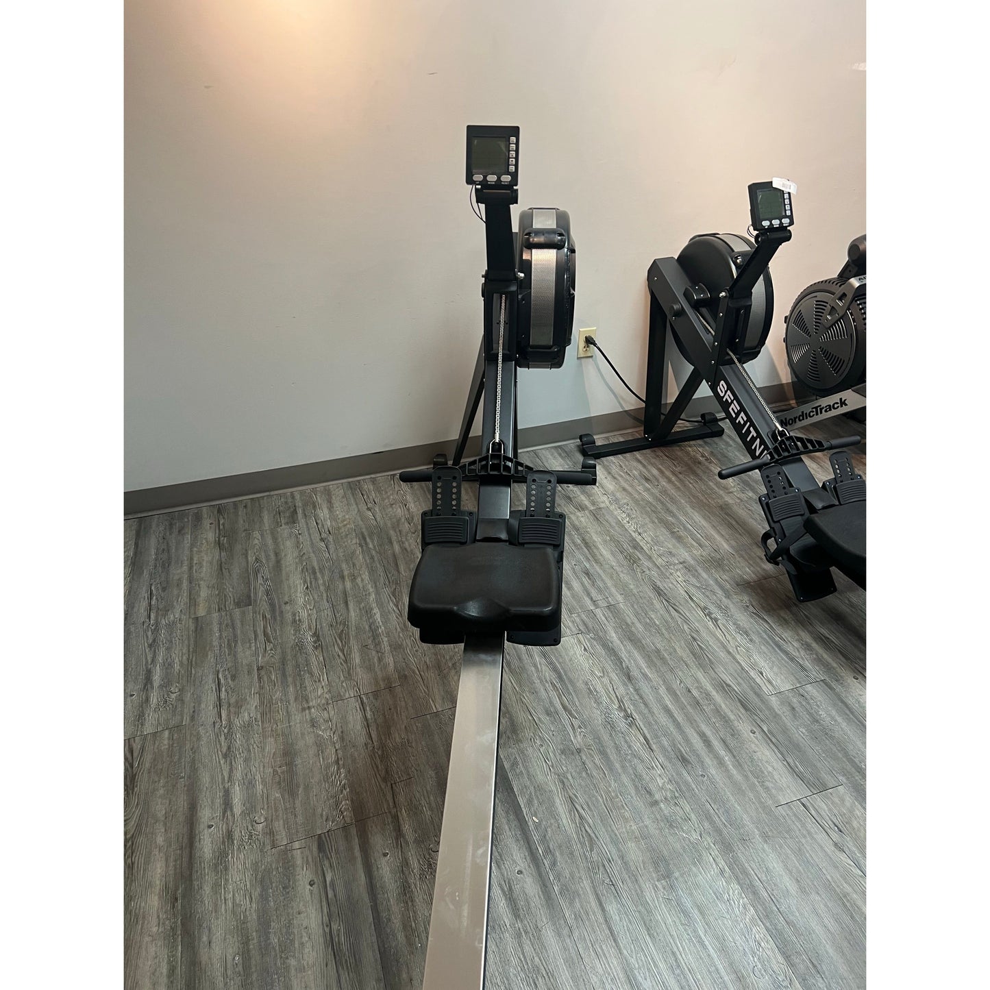 Air Rowing Machine ELITE w/ Monitor - SFE - The Track and Field Store