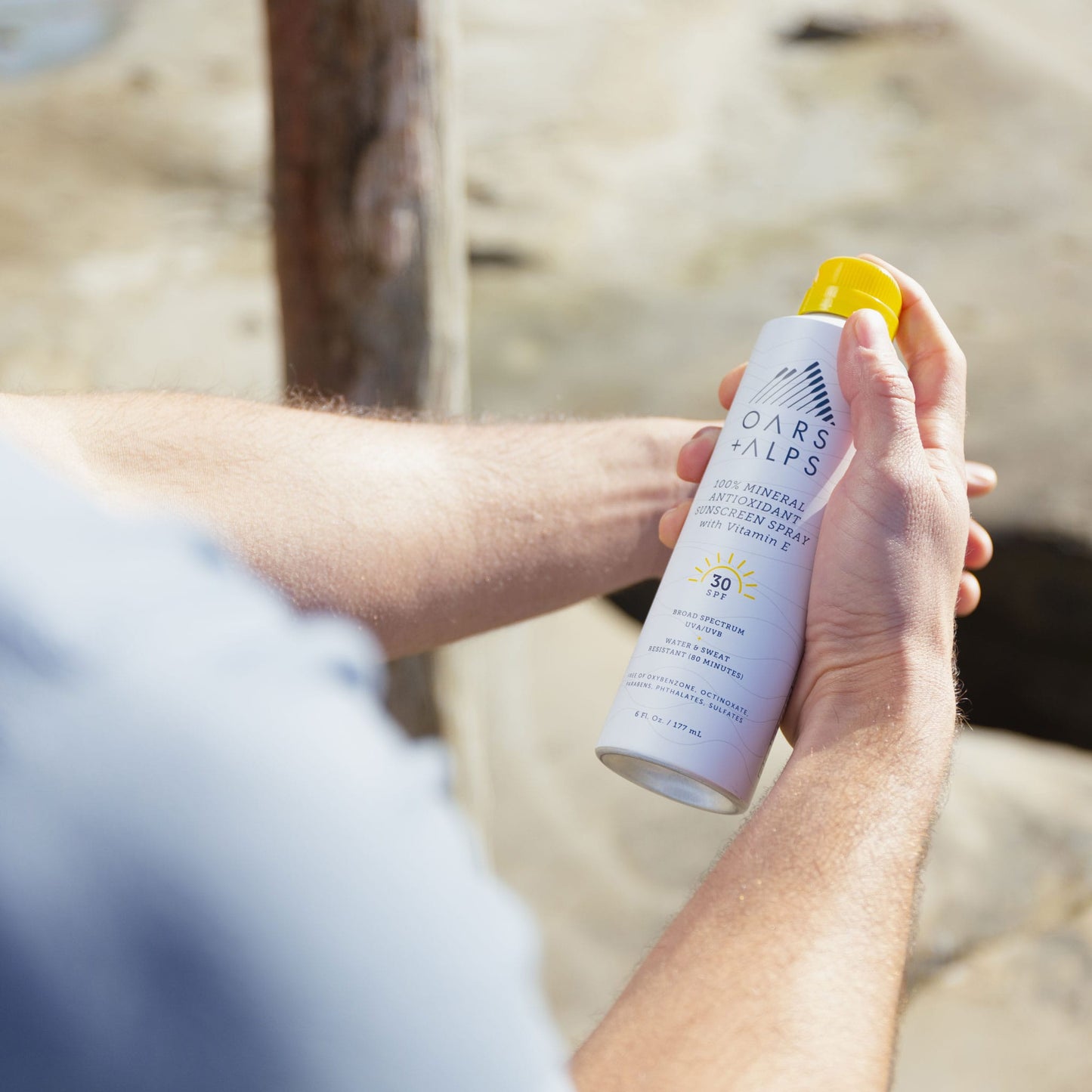 100% Mineral Antioxidant Sunscreen Spray with SPF 30 - Oars + Alps - The Track and Field Store