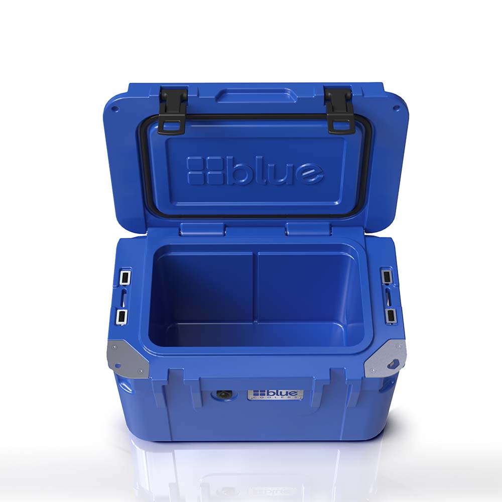 30 Quart Companion Series Roto-Molded Cooler