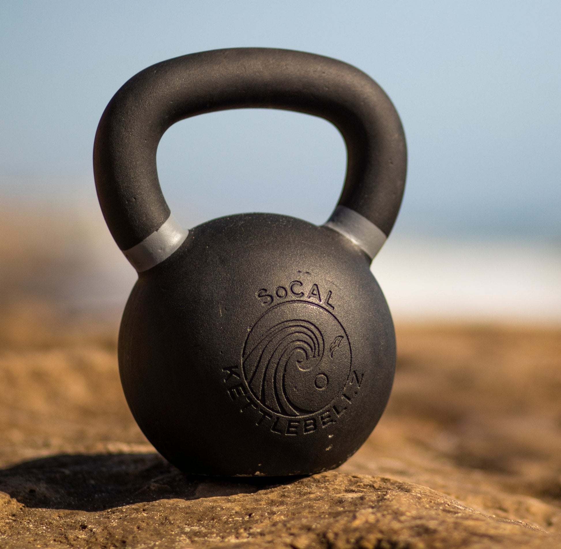 20 kg (44 lb) Powder-Coated Cast-Iron Kettlebell – Black | SoCal Kettlebellz SoCal Kettlebellz