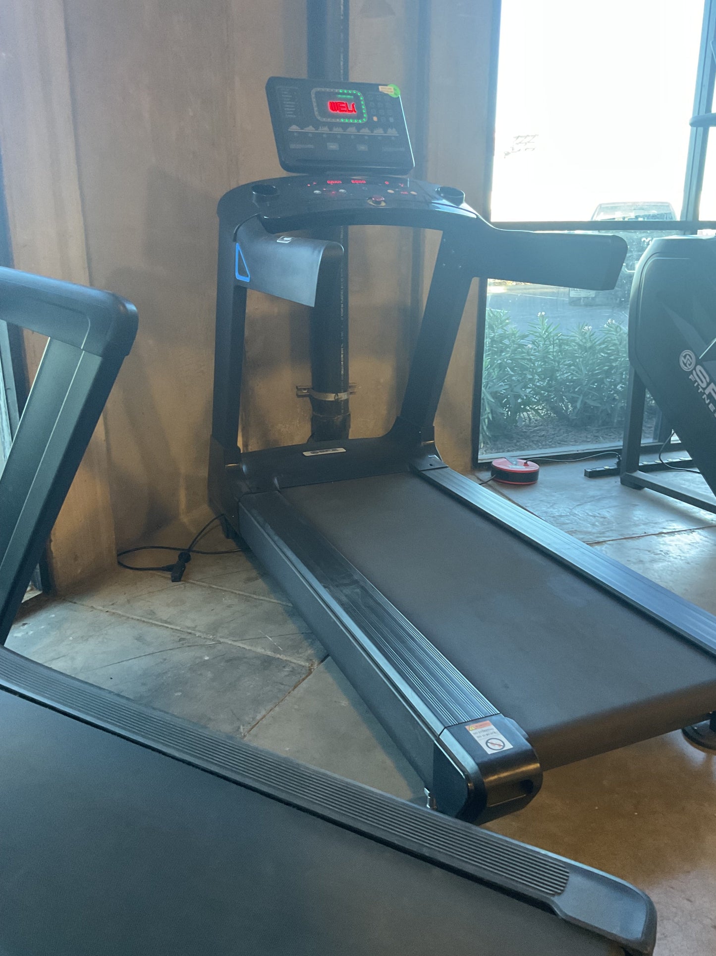 SFE Commercial Treadmill with Performance Monitor (New) Sports & Fitness Exchange