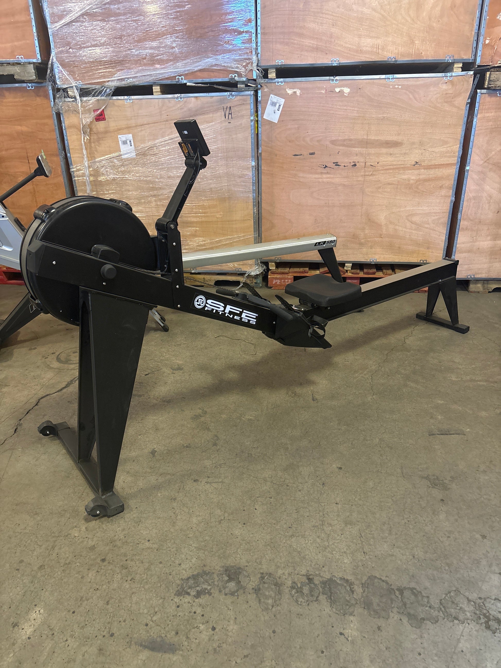 Air Rowing Machine ELITE w/ Monitor - SFE - The Track and Field Store