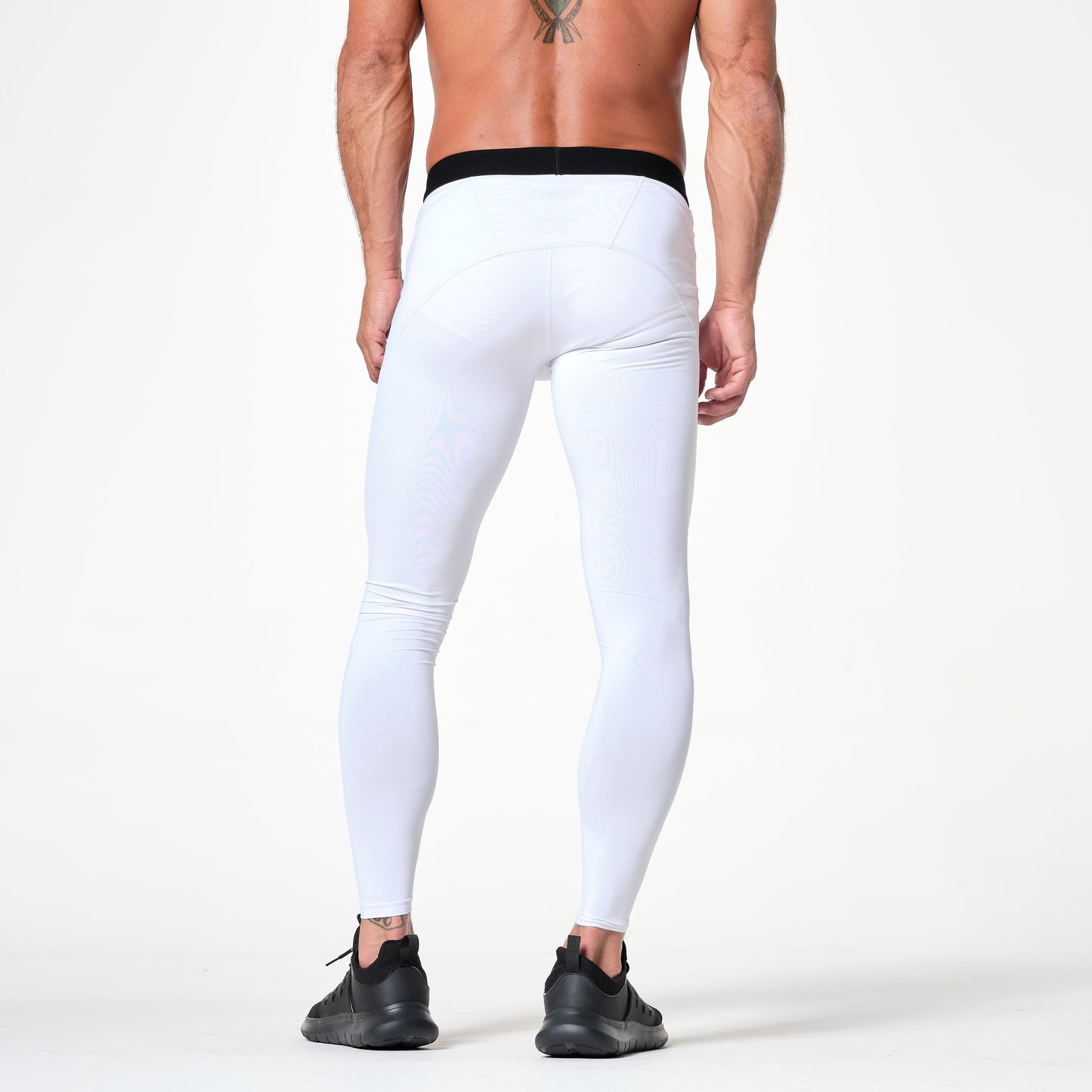ACTIVE Ax COMPRESSION TIGHT DFND