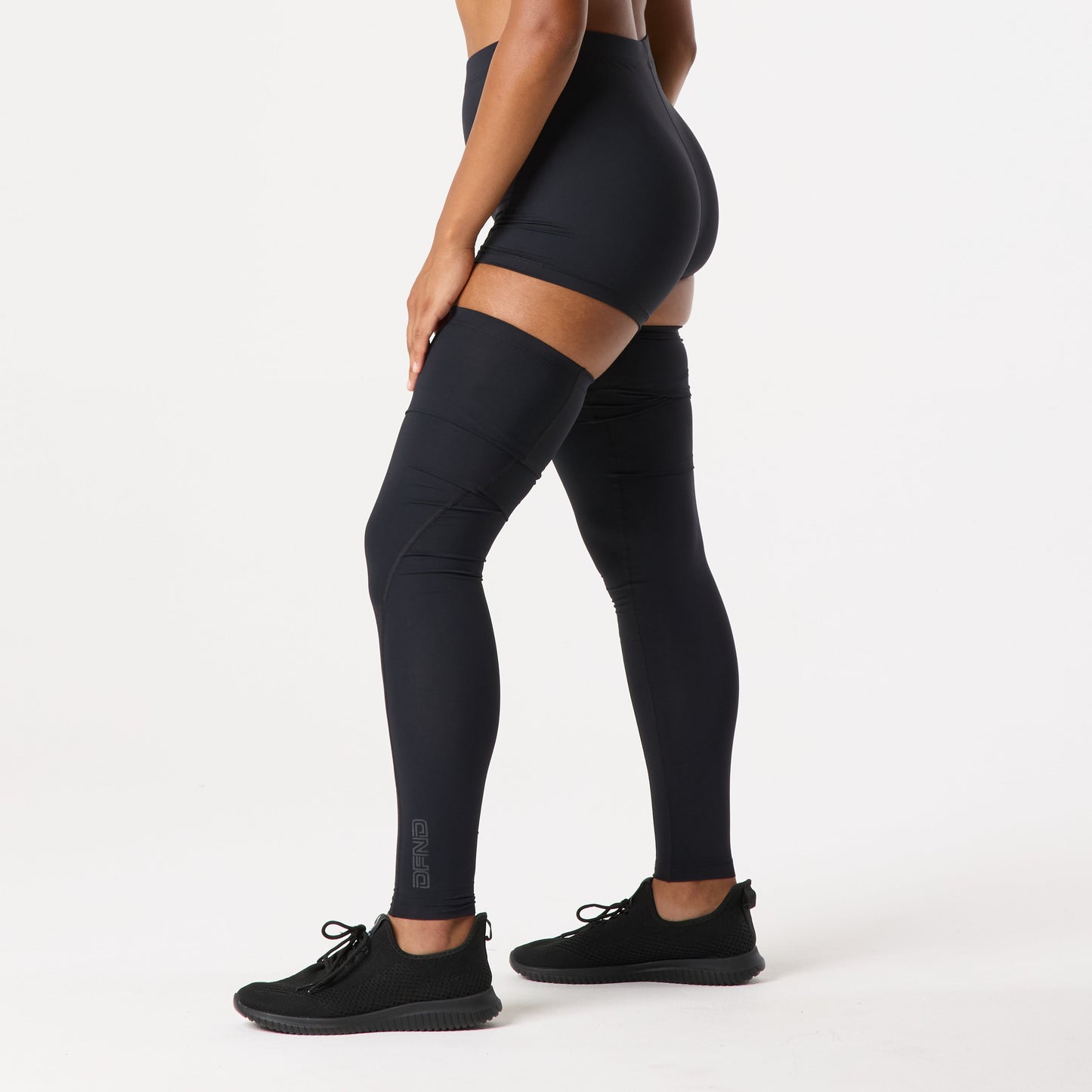 RECOVERY Rx COMPRESSION LEG SLEEVES DFND