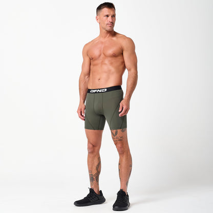 ACTIVE Ax COMPRESSION SHORTS 5" DFND
