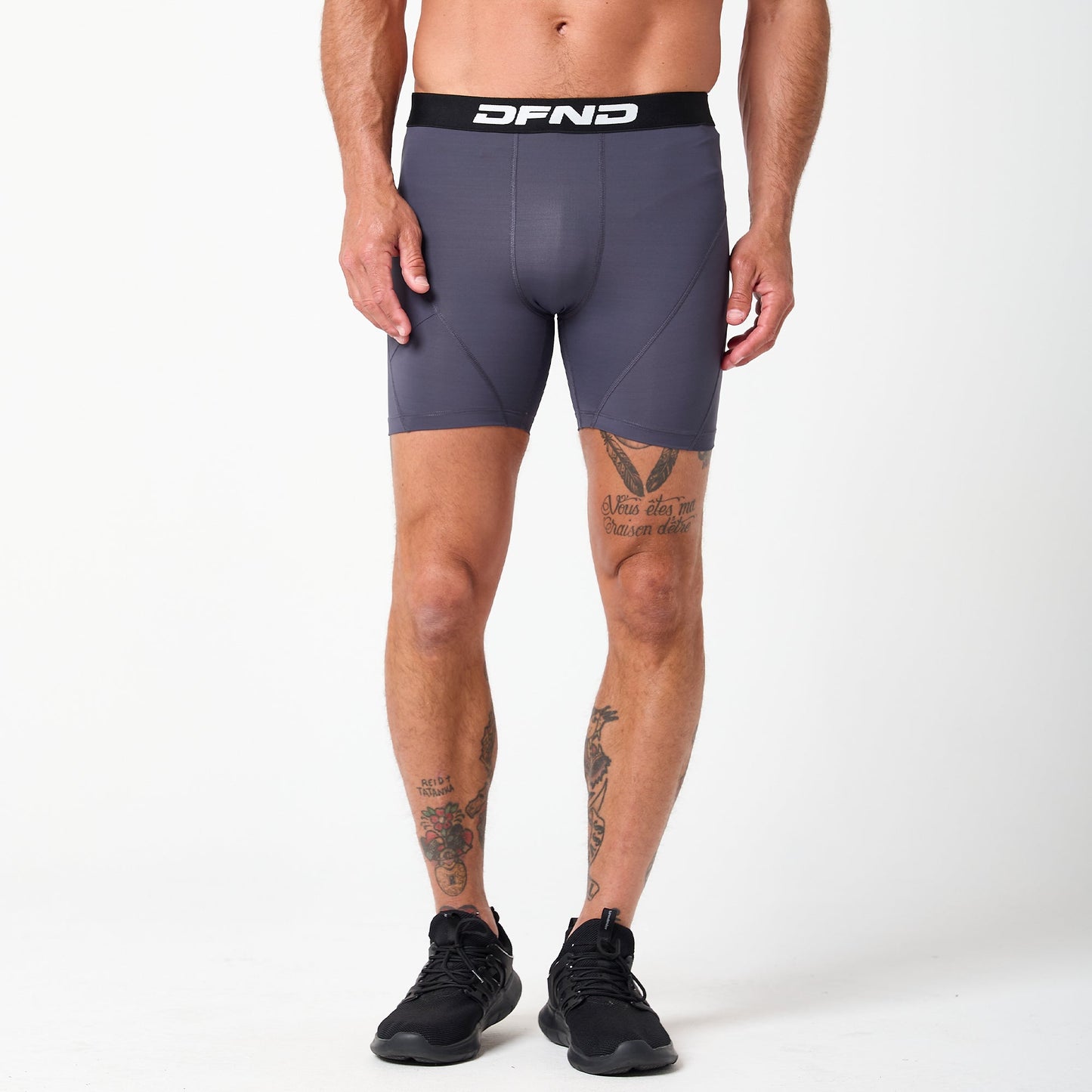 ACTIVE Ax COMPRESSION SHORTS 5" DFND