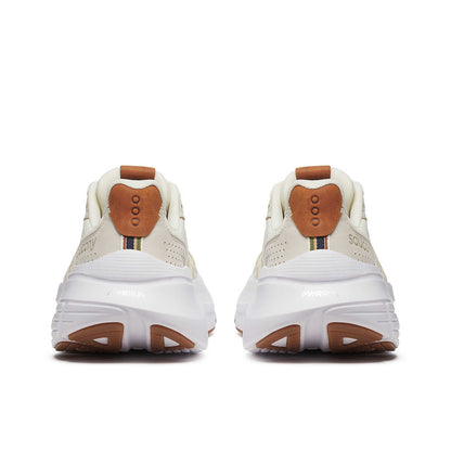 Women's Guide Metro - Vanilla - SAUCONY - The Track and Field Store
