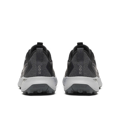 Men's Peregrine 15 - Black and Shadow - SAUCONY