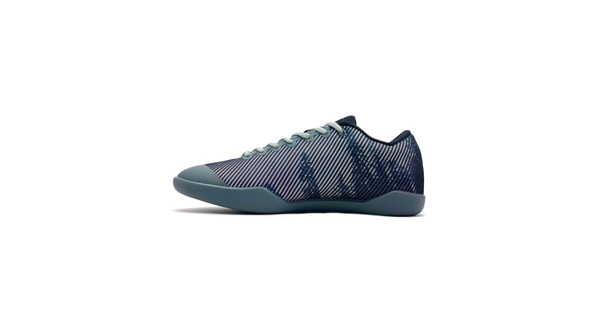 Velaasa Northern Lights: Throwing Shoe