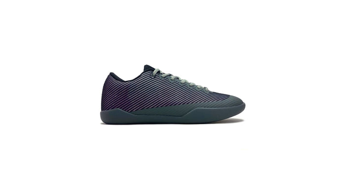 Velaasa Northern Lights: Throwing Shoe