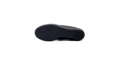 Velaasa Revolution: Throwing Shoe in Black