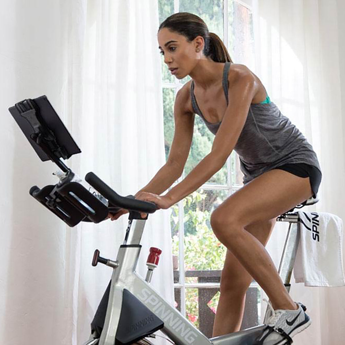 A3 Connected Spinner® Bike Spinning