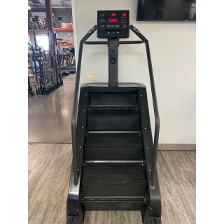 Stepmill Pro (Stairmaster) w/ Revolving Steps and Performance Monitor - SFE - The Track and Field Store