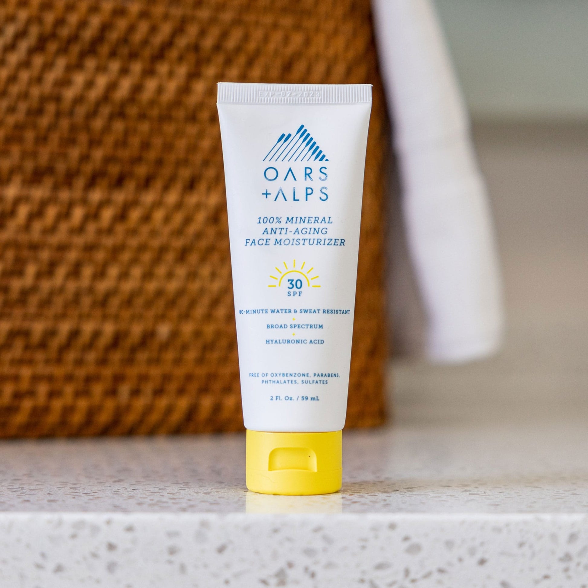 100% Mineral Anti-Aging Face Moisturizer with SPF 30 - Oars + Alps - The Track and Field Store