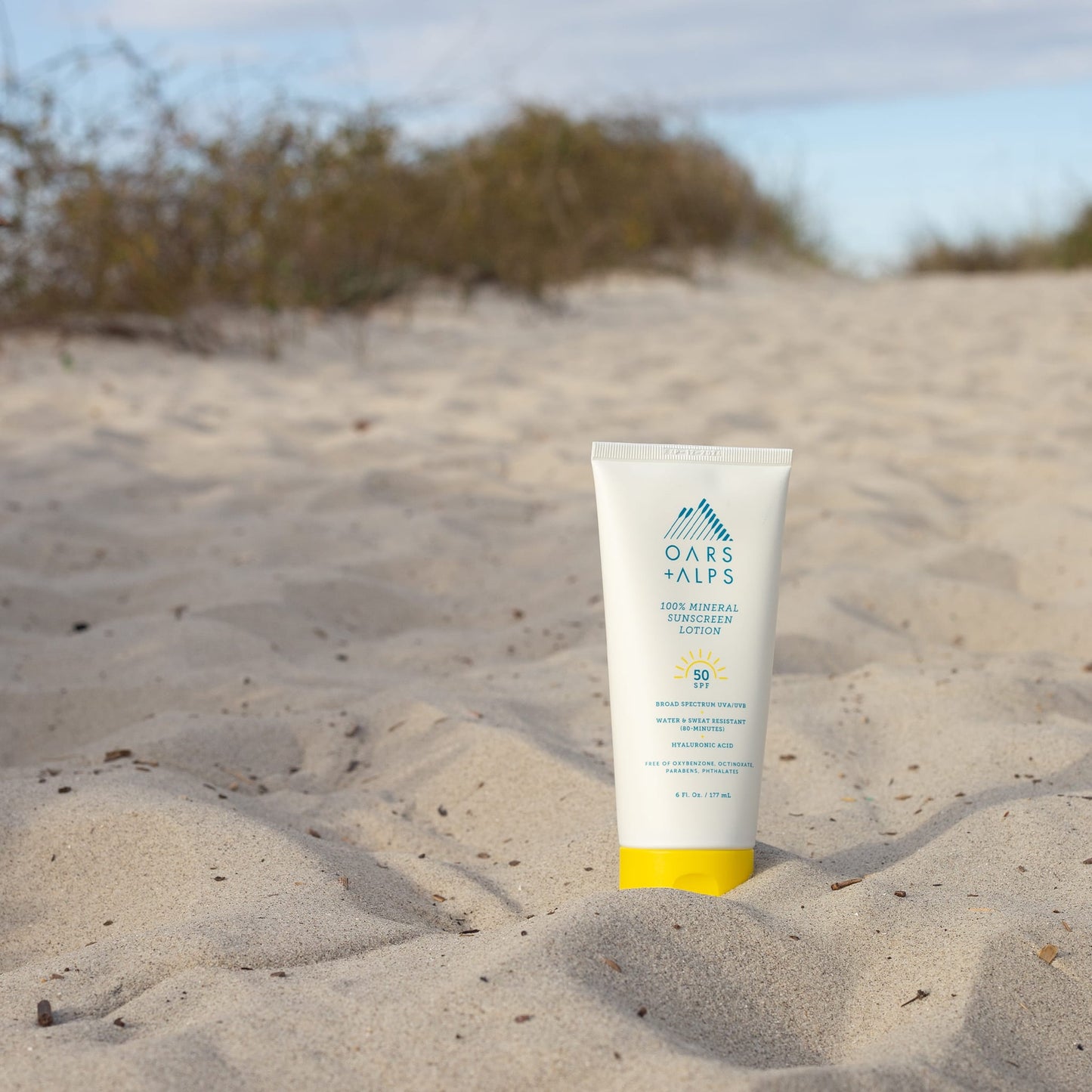100% Mineral Sunscreen Lotion with SPF 50 - Oars + Alps - The Track and Field Store