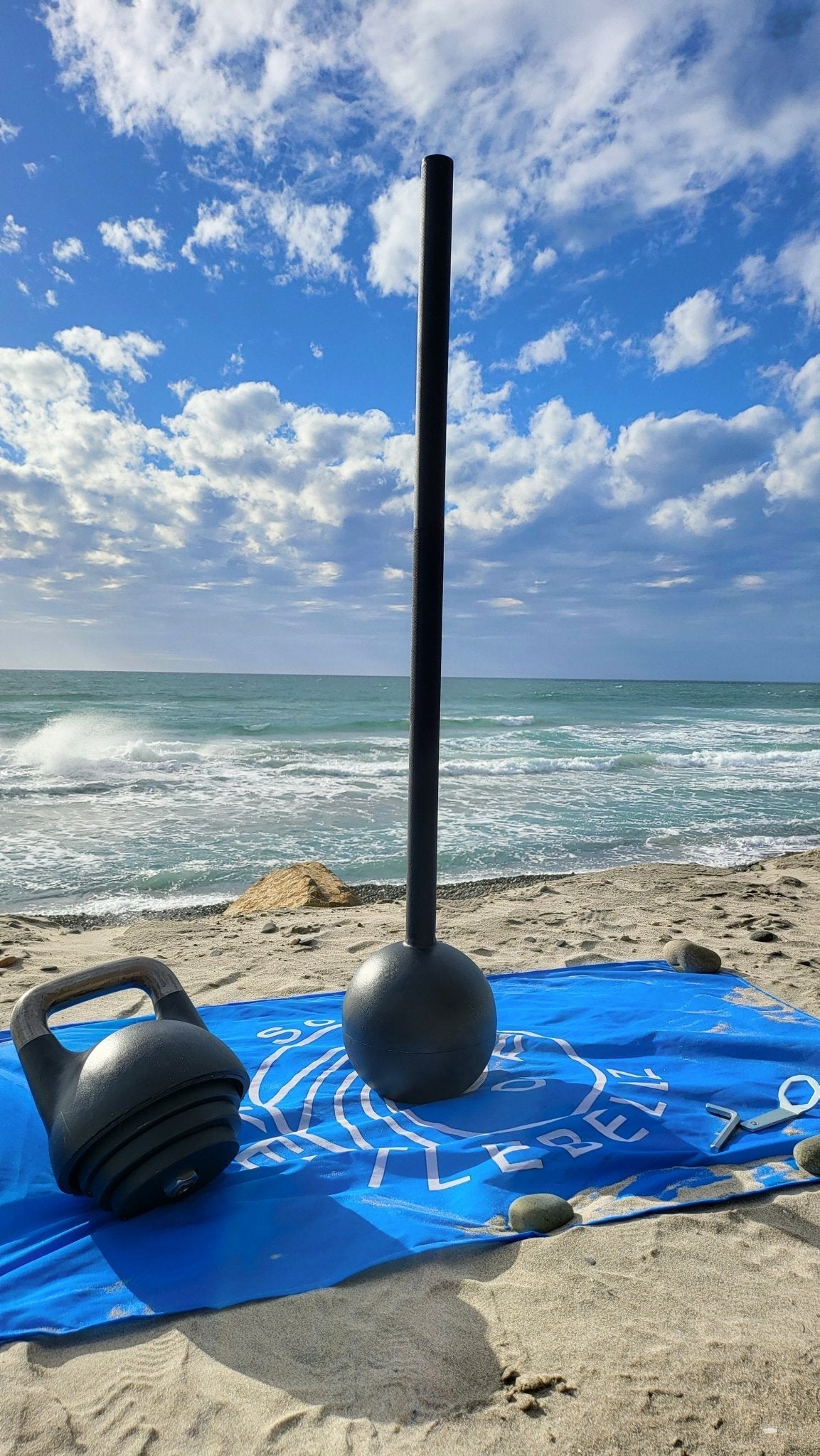 12–32 kg (26–71 lb) Adjustable Kettlebell/Mace System – Powder-Coated Cast-Iron – Black | SoCal Kettlebellz SoCal Kettlebellz