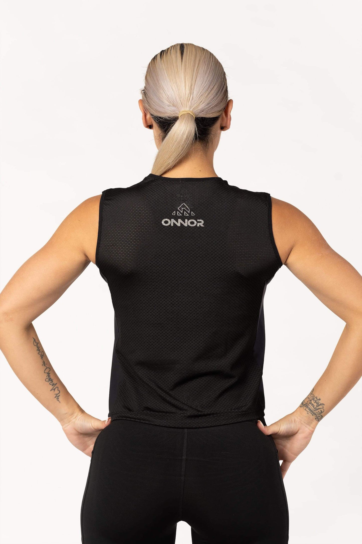 Women's Black Pro Running Base Layer - ONNOR